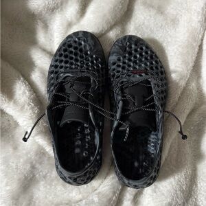 Vivo Barefoot Black Athletic Shoes